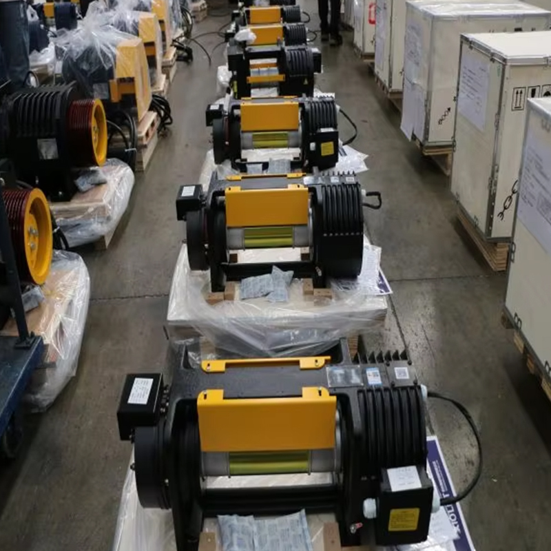 VTSP238 Montanari Gearless Traction Machine MCG100 Motor Engine 320-630KGS