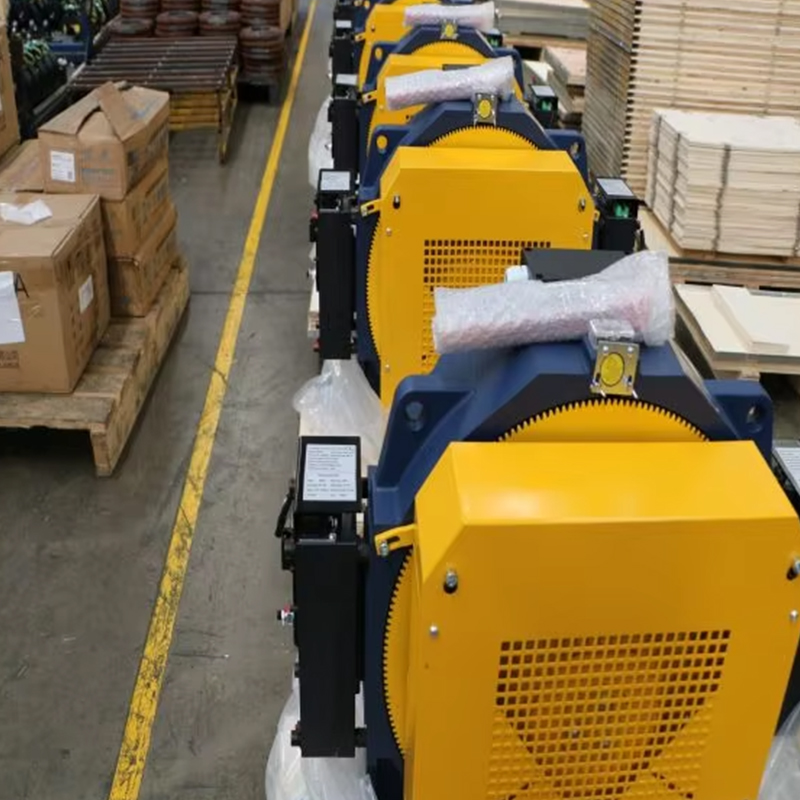 VTSP239 Small Elevator Parts Roomless Gearless Traction Machine Motor