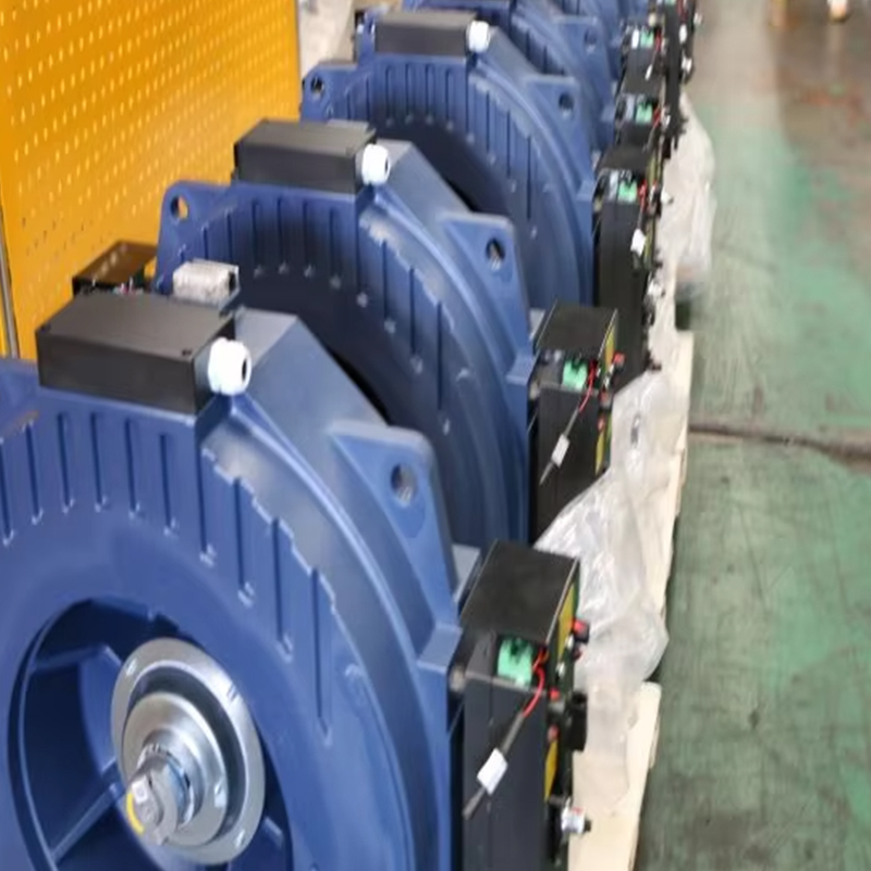 VTSP239 Small Elevator Parts Roomless Gearless Traction Machine Motor